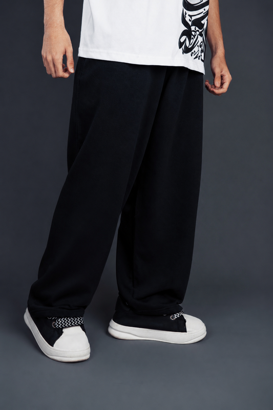 Essential Black wide leg pants